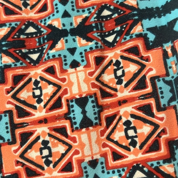 LuLaRoe Leggings - Picture 3 of 3